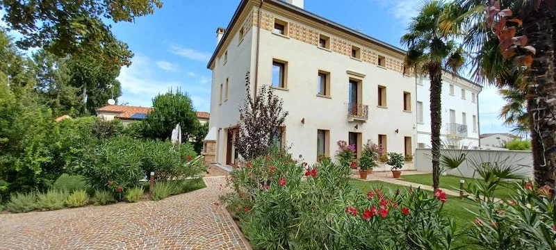 Giardino di lusso realizzato da Oltre il Verde